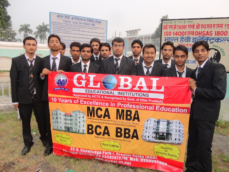 Students on industrial visit